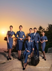 山航“青未了”制服全新亮相！